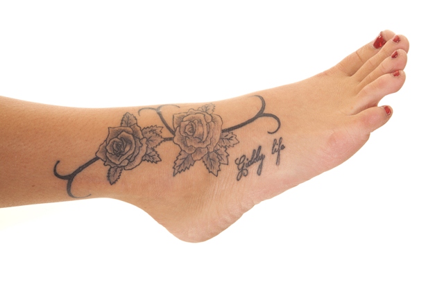 Everything You Need To Know About Laser Tattoo Removal  Clean Canvas